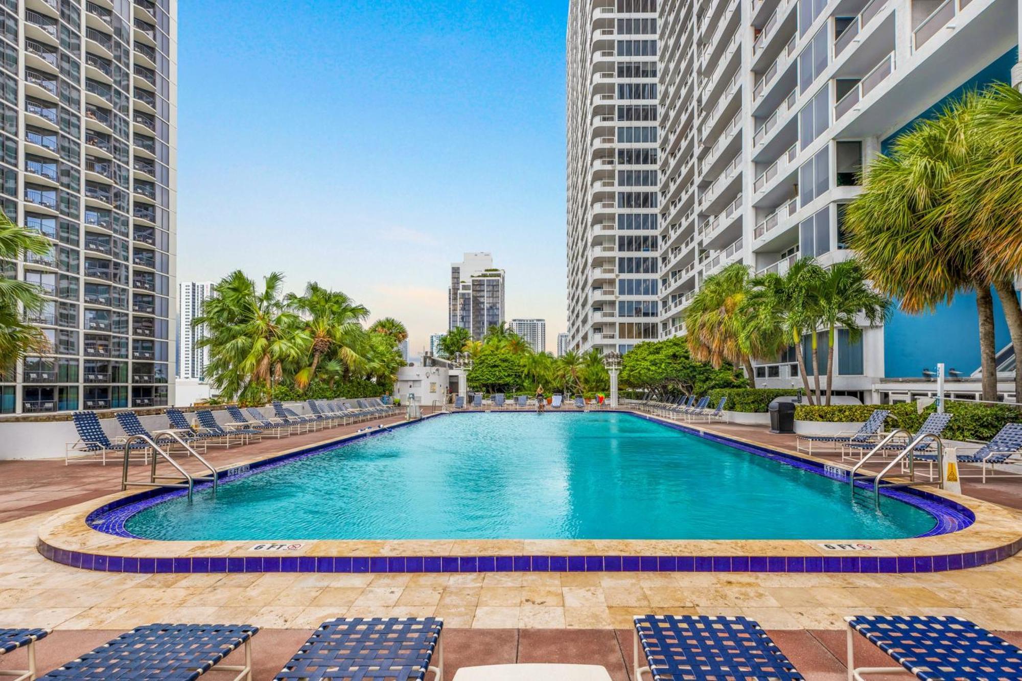 Bayview Bliss Biscayne Apartment Doral Exterior photo